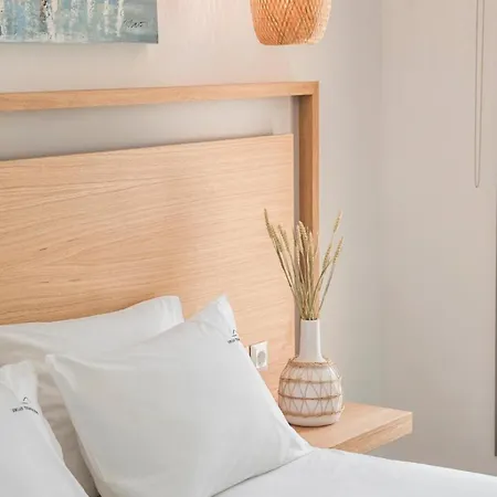 فيلة Nefeli - Ionian Treasure *